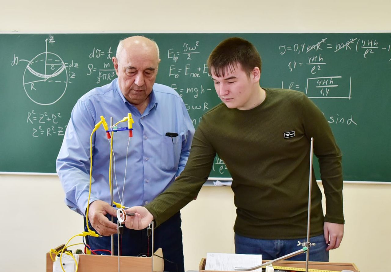 Курчатовский институт подарил оборудование учебным заведениям Северной Осетии