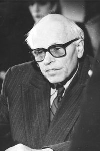 ������� ������ ����������<br />(1921-1989)